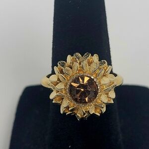 Vtg 1974 Avon Sunflower Ring~Gold Tone~Amber Faux Topaz~Adjustable Size 5-6.5